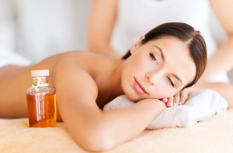 beauty-spa-concept-beautiful-woman-spa-salon-getting-oil-treatment_resized